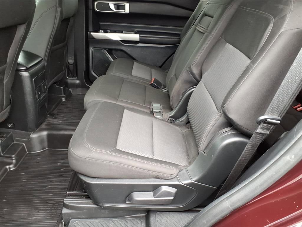 Certified 2023 Ford Explorer XLT image 12