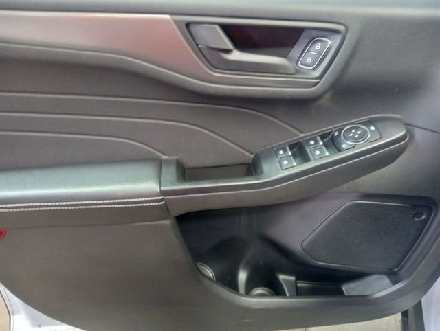 Certified 2025 Ford Escape Active AWD/4WD image 12