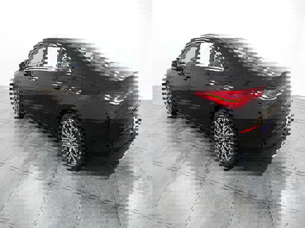 Used 2025 Mercedes-Benz CLA 250 CLA 250 image 2