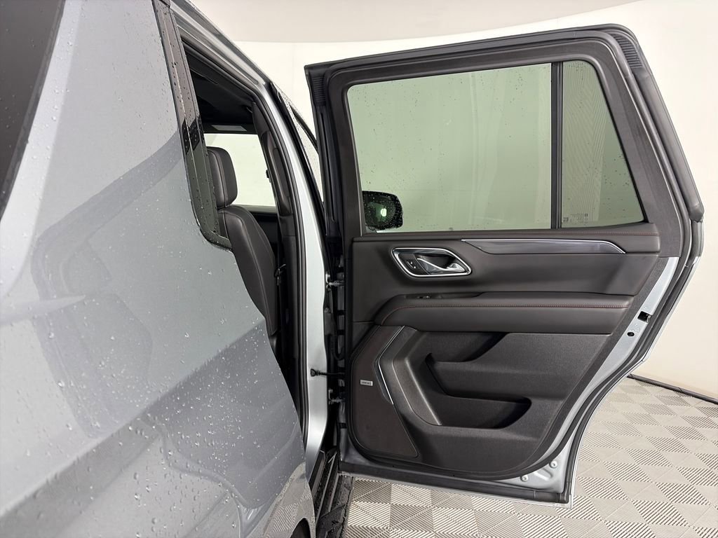 Used 2024 Chevrolet Tahoe RST w/ Luxury Package image 28
