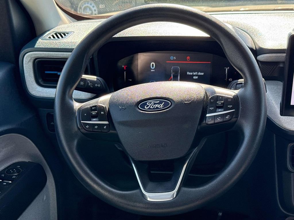 Certified 2025 Ford Maverick XLT w/ Equipment Group 302A image 13