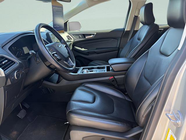 Certified 2022 Ford Edge Titanium AWD/4WD image 13