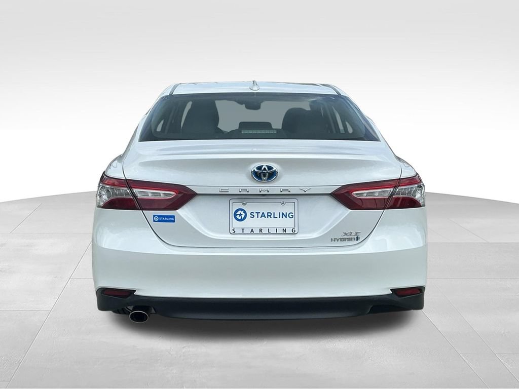 Used 2020 Toyota Camry XLE FWD image 9
