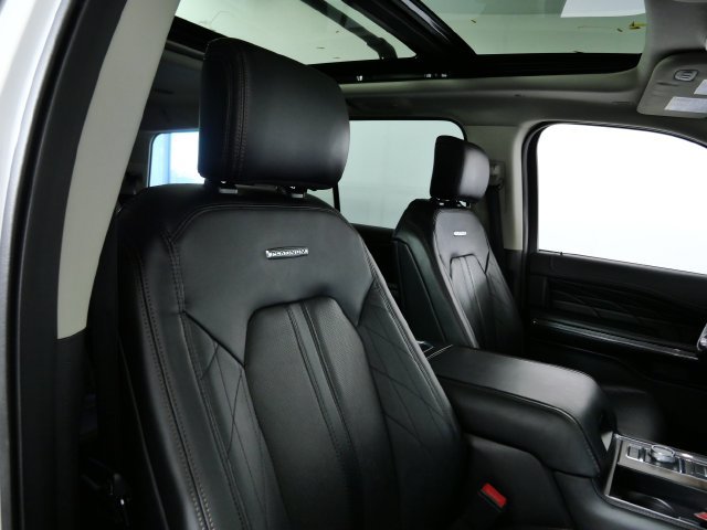 Certified 2019 Ford Expedition Platinum AWD/4WD image 10