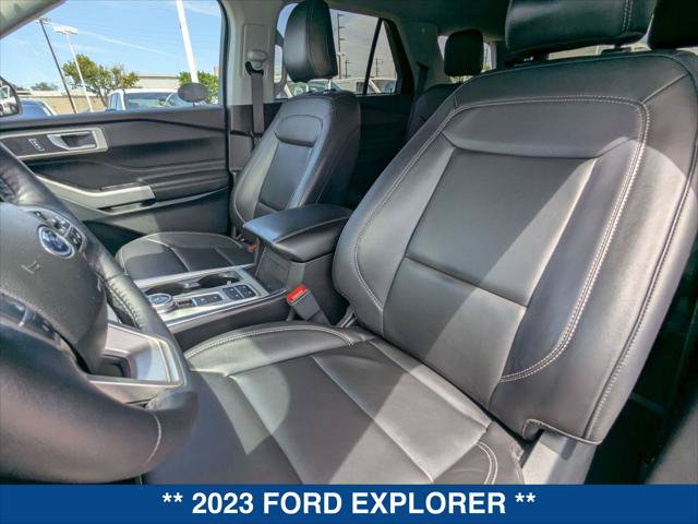 Certified 2023 Ford Explorer XLT w/ Equipment Group 202A RWD image 19