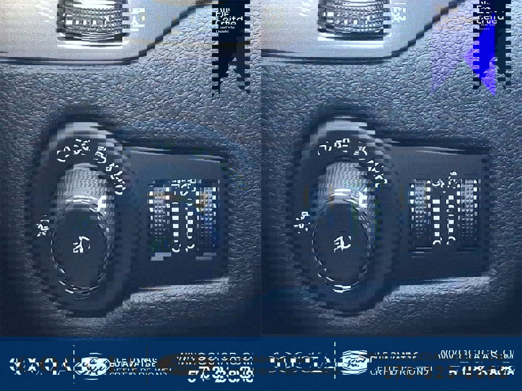 Used 2019 Jeep Cherokee Latitude Plus image 25