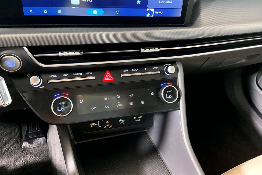 Used 2025 Hyundai Sonata SEL FWD image 23