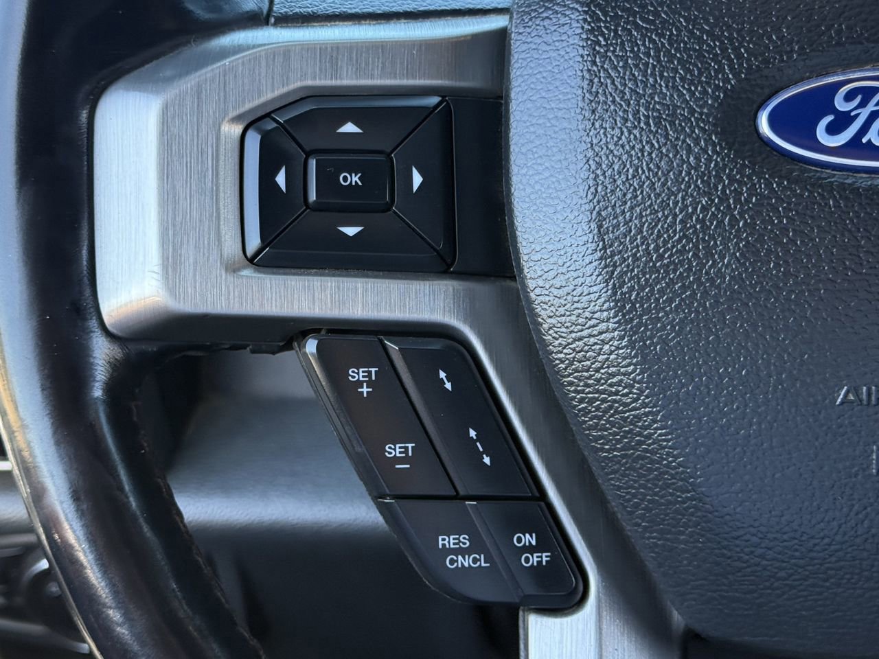 Certified 2022 Ford F350 Platinum image 13