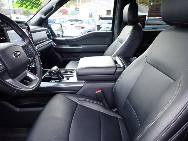 Certified 2022 Ford F150 XLT w/ Equipment Group 302A High image 18