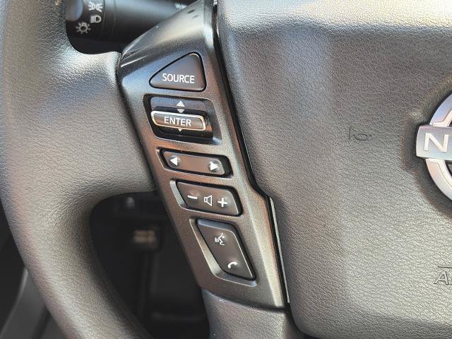 Used 2024 Nissan Frontier SV AWD/4WD image 16