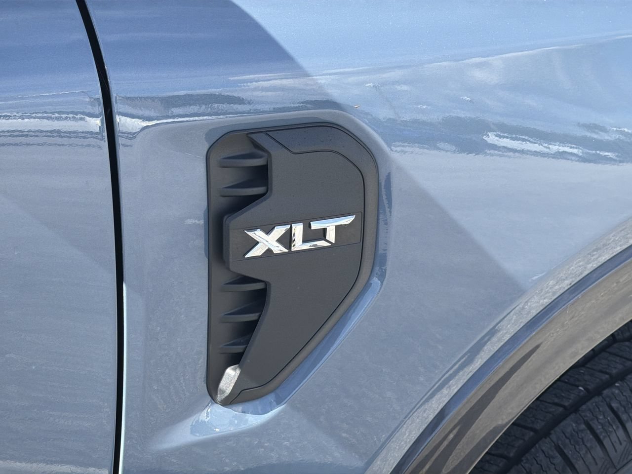 Certified 2024 Ford Ranger XLT w/ Trailer Tow Package AWD/4WD image 9