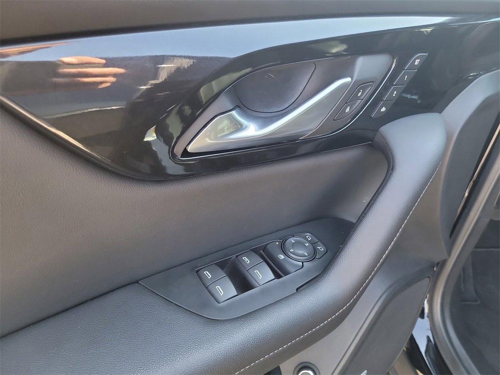 Used 2022 Chevrolet Blazer Premier w/ Enhanced Convenience Package image 16