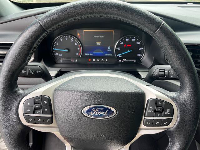 Certified 2023 Ford Explorer XLT w/ Equipment Group 202A RWD image 16