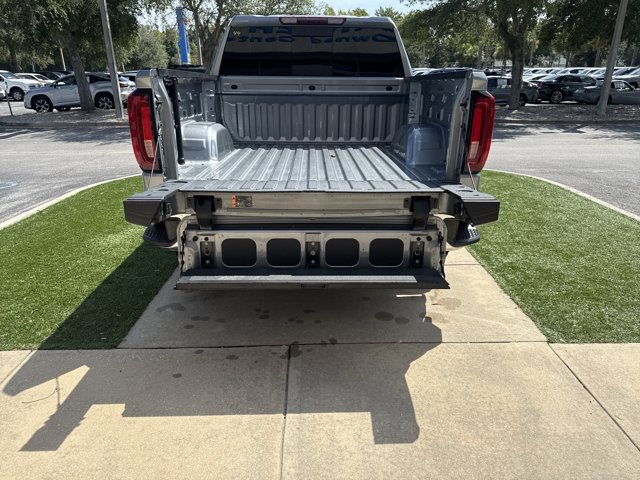 Used 2025 GMC Sierra 1500 SLT w/ SLT Premium Package AWD/4WD image 10