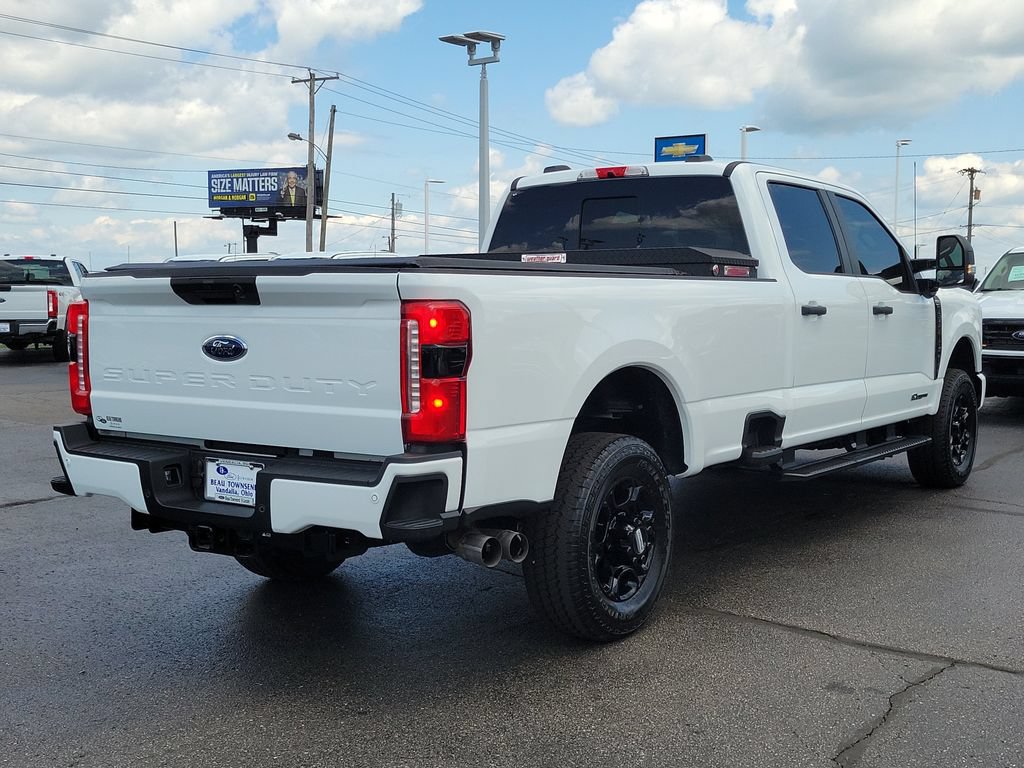 Certified 2025 Ford F350 XL w/ STX Appearance Package AWD/4WD image 4