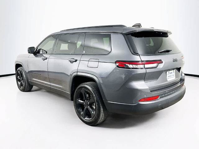 Used 2024 Jeep Grand Cherokee L Altitude RWD image 4