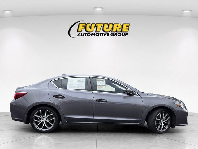 Used 2020 Acura ILX w/ Premium Package image 2