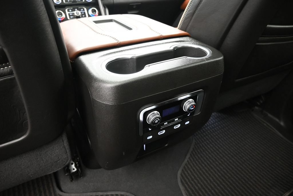 Used 2023 GMC Yukon XL Denali Ultimate AWD/4WD image 25