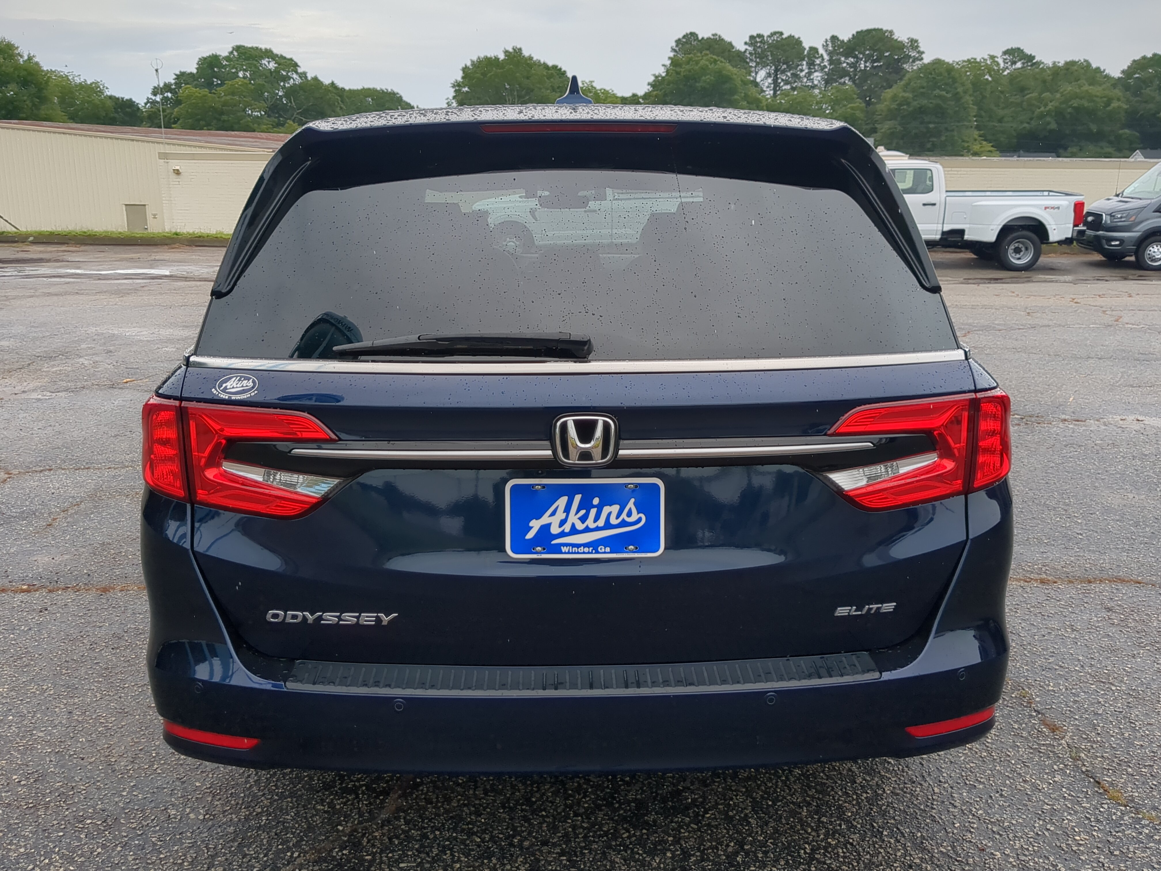 Used 2023 Honda Odyssey Elite image 4