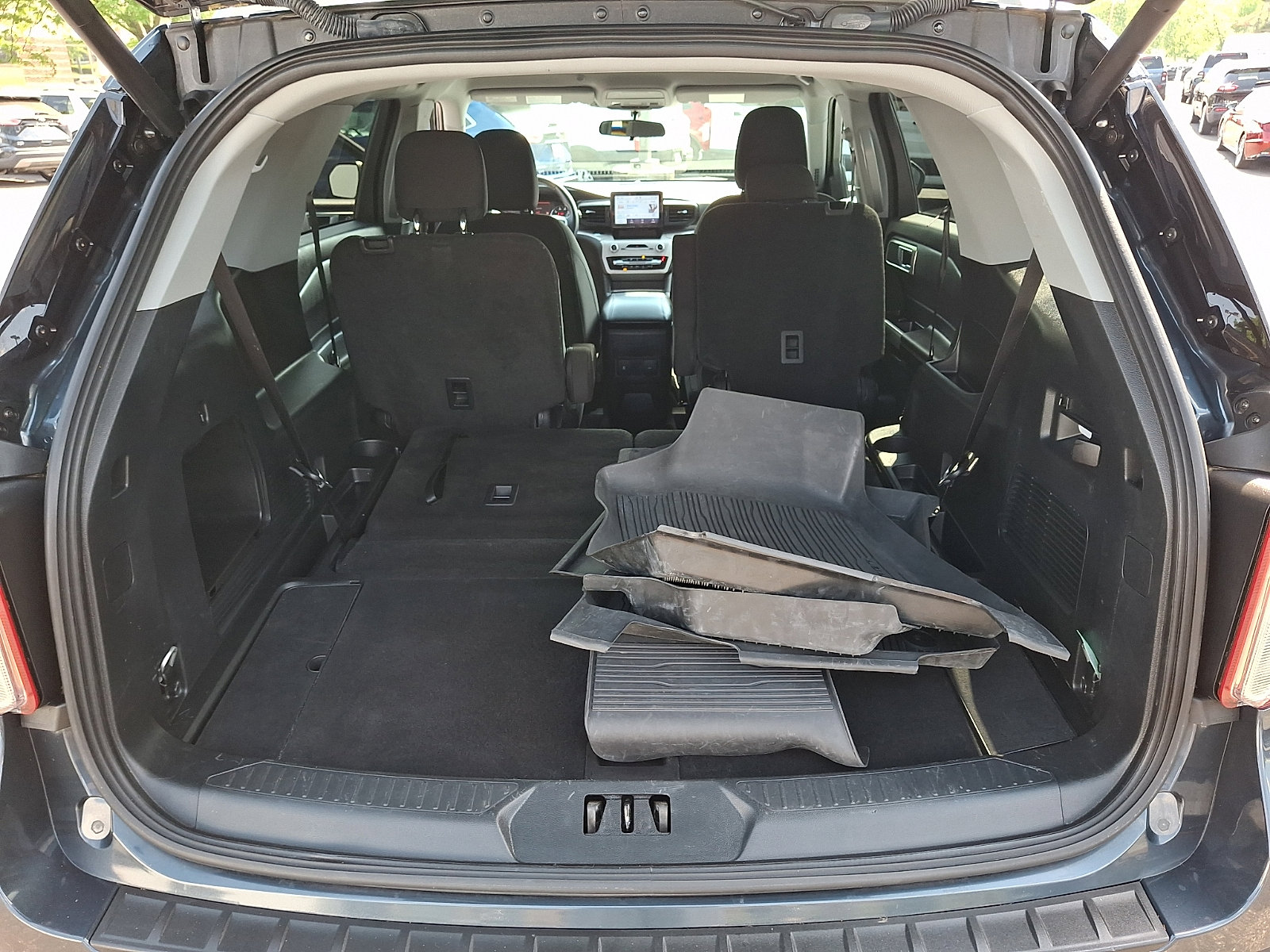 Certified 2023 Ford Explorer XLT AWD/4WD image 29