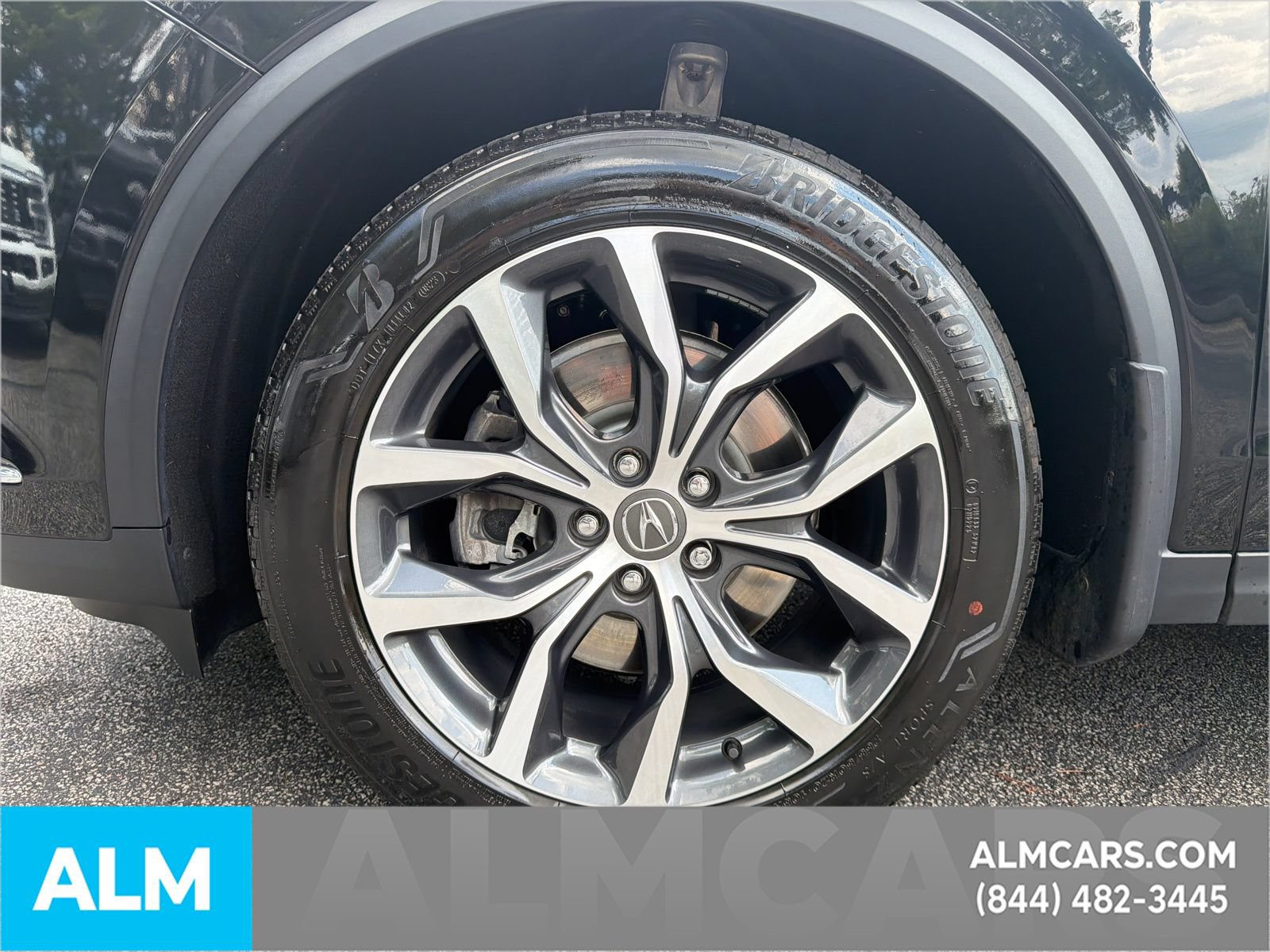 Used 2023 Acura MDX w/ Technology Package FWD image 12