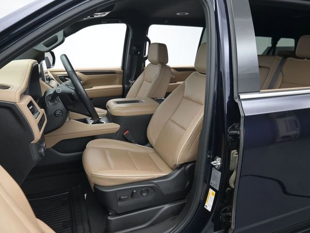 Used 2024 Chevrolet Suburban Premier image 14