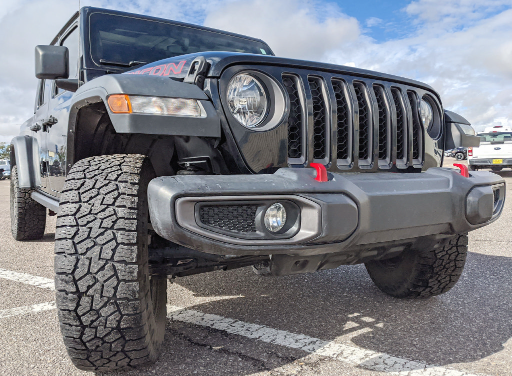 Used 2023 Jeep Gladiator Rubicon w/ Cold Weather Group AWD/4WD image 20