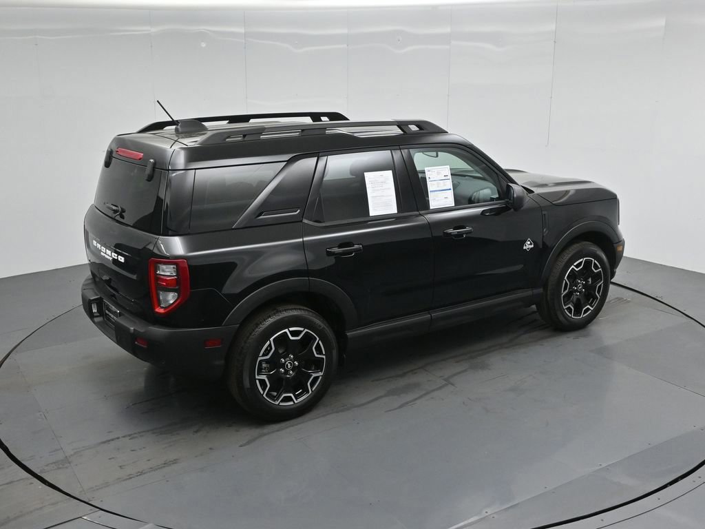 Certified 2025 Ford Bronco Sport Outer Banks w/ Outer Banks Tech Package+ image 14