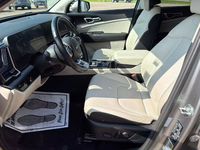 Used 2024 Kia Sportage EX AWD/4WD image 8
