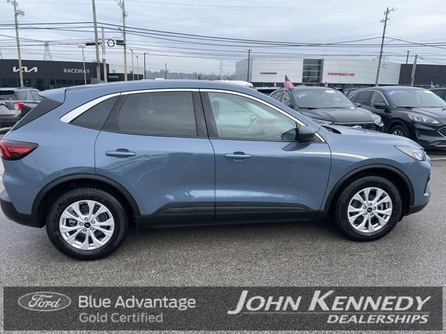 Certified 2024 Ford Escape Active w/ Cold Weather Package image 5