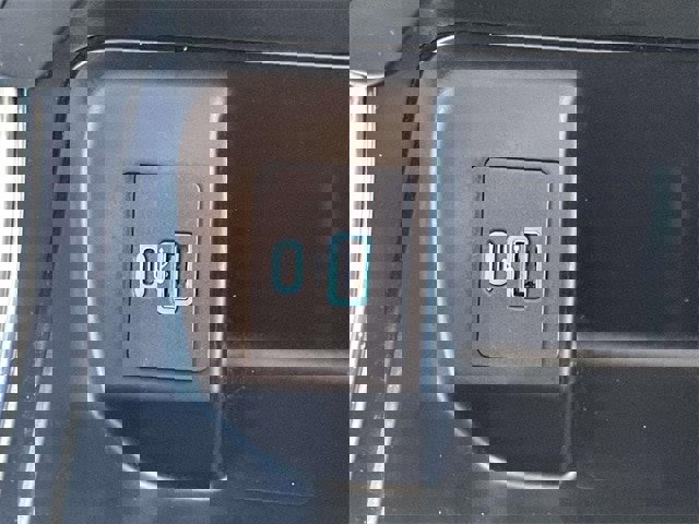 Certified 2023 Ford F150 XLT w/ Equipment Group 301A Mid image 33