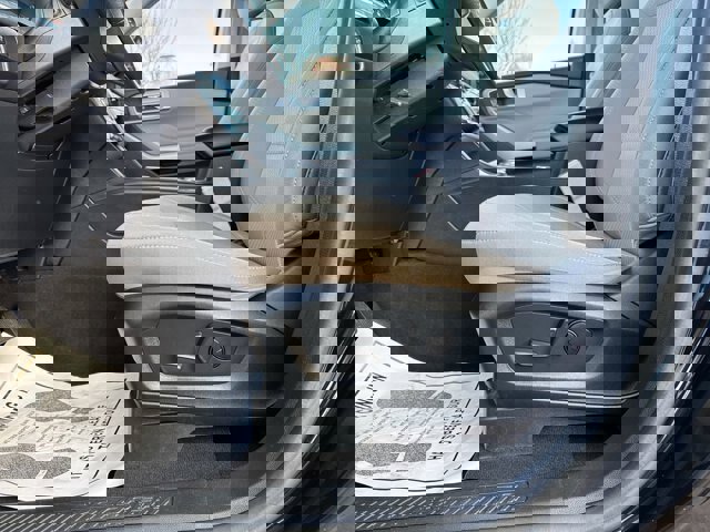 Certified 2023 Ford Explorer XLT image 5