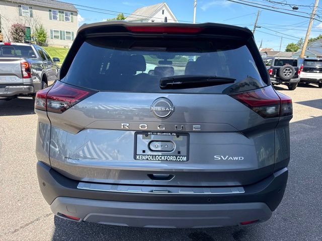 Used 2023 Nissan Rogue SV AWD/4WD image 7