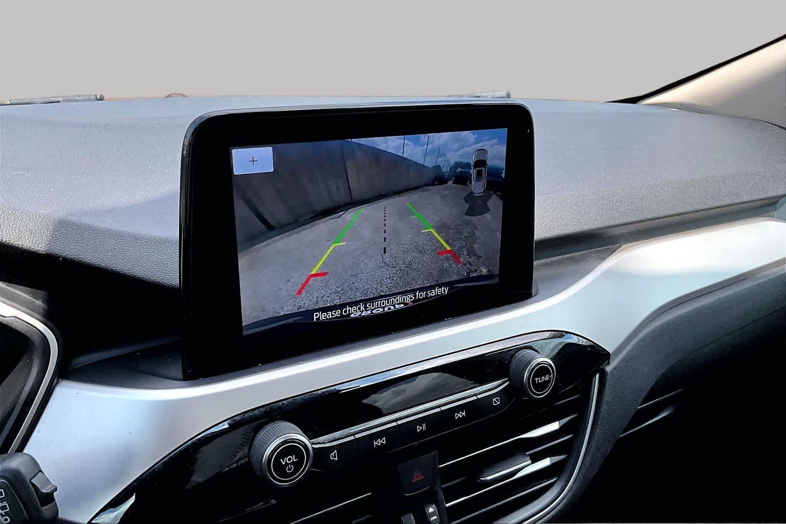 Certified 2020 Ford Escape SEL FWD image 29
