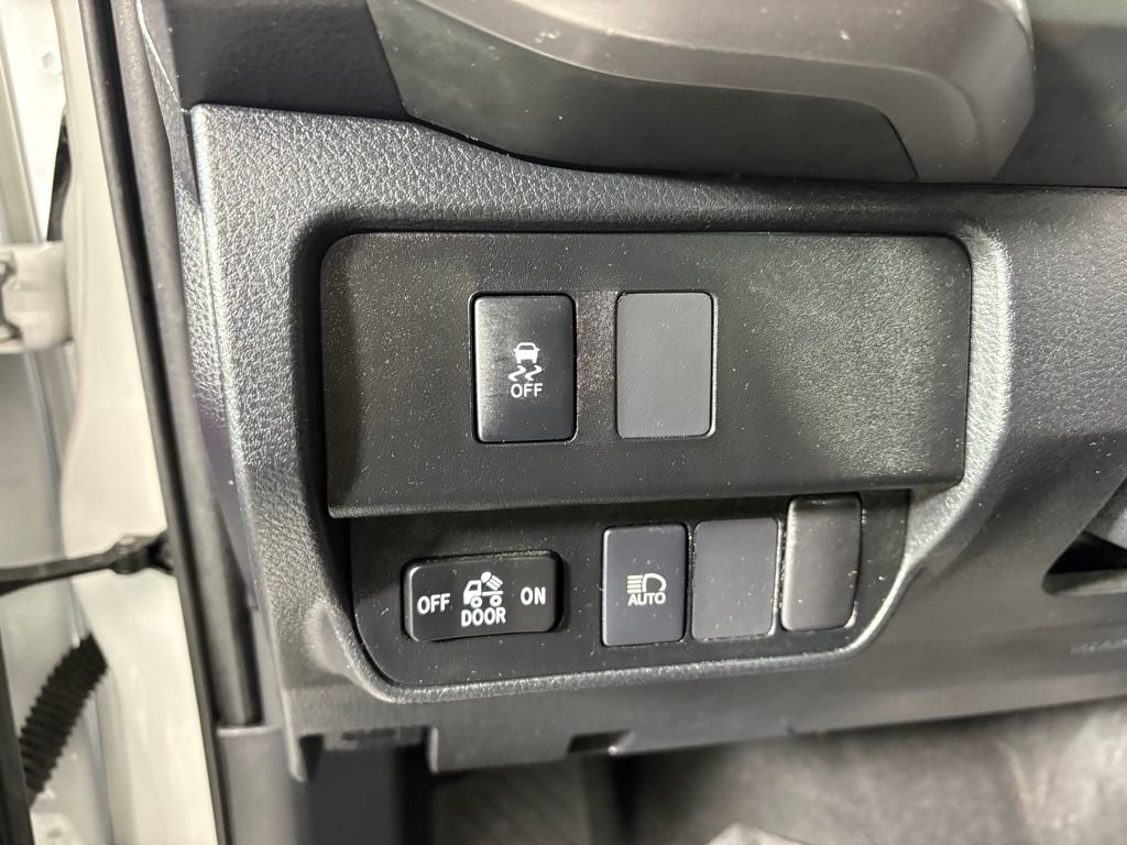 Used 2021 Toyota Tacoma SR5 image 14