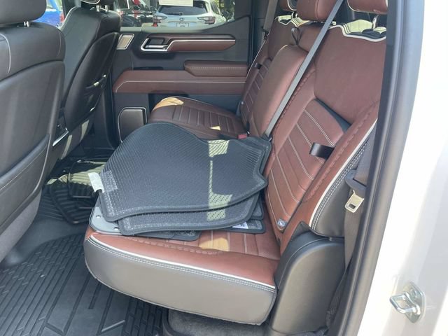 Used 2025 GMC Sierra 1500 Denali Ultimate AWD/4WD image 13
