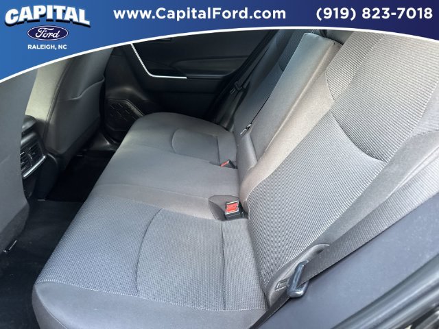 Used 2025 Toyota RAV4 LE AWD/4WD image 18