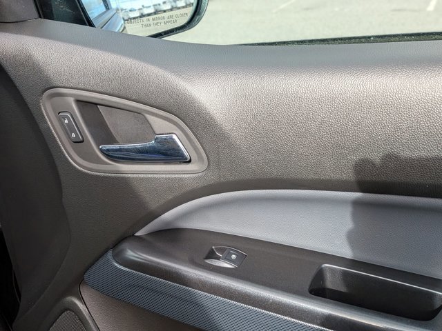 Used 2022 Chevrolet Colorado Z71 image 36