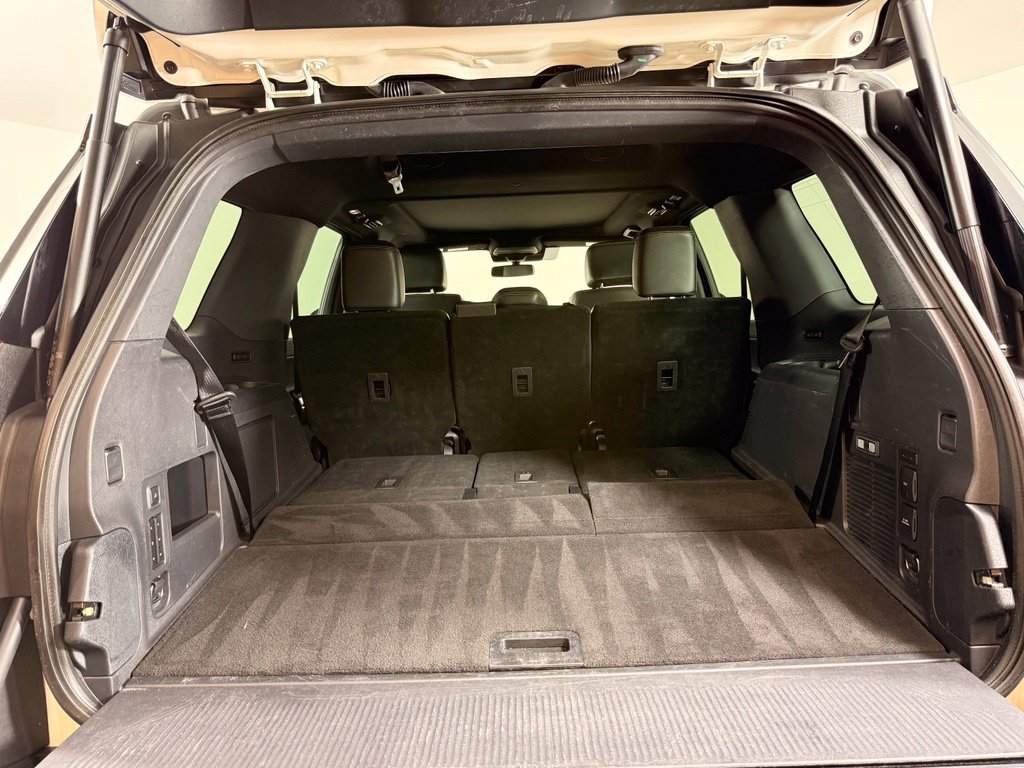 Certified 2025 Ford Expedition Tremor AWD/4WD image 13