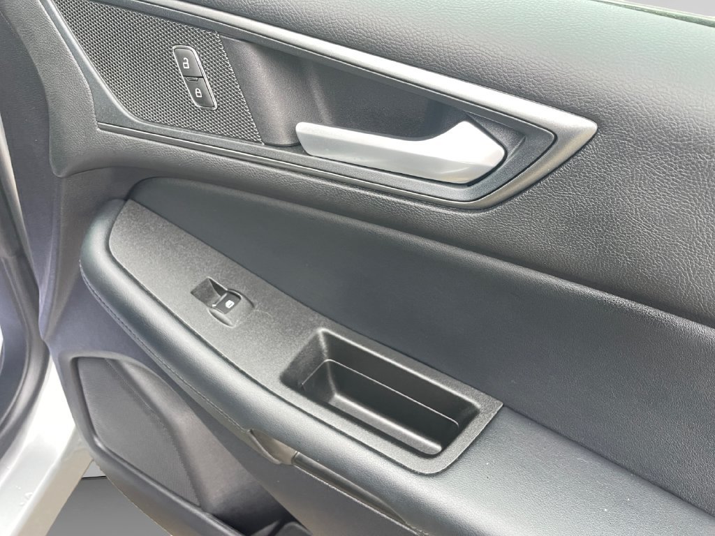 Certified 2020 Ford Edge SE AWD/4WD image 12