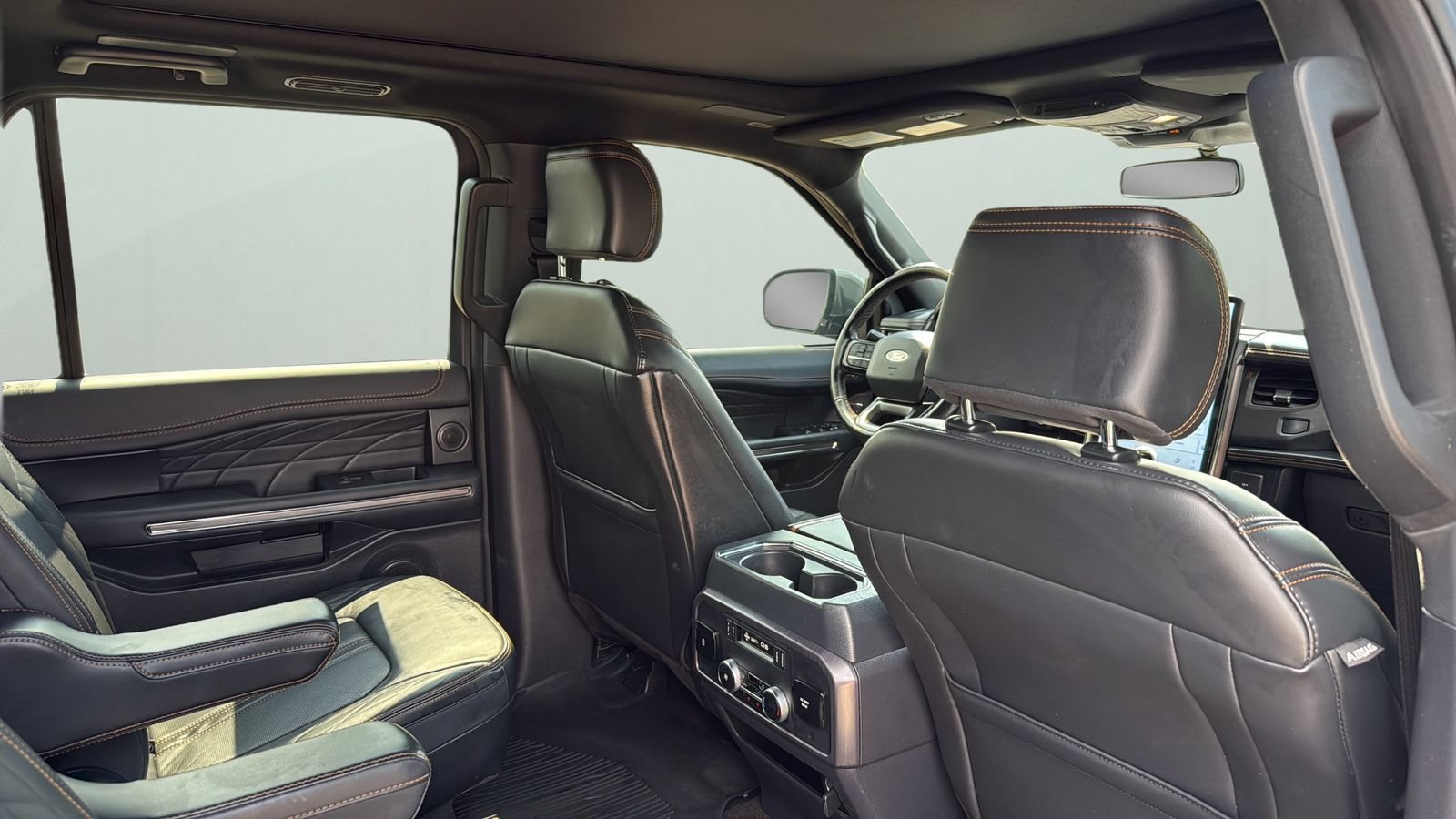 Certified 2023 Ford Expedition Platinum RWD image 28