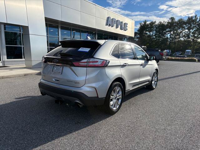 Certified 2019 Ford Edge Titanium w/ Equipment Group 301A FWD image 3