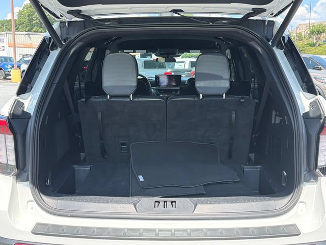 Certified 2025 Ford Explorer ST-Line AWD/4WD image 20