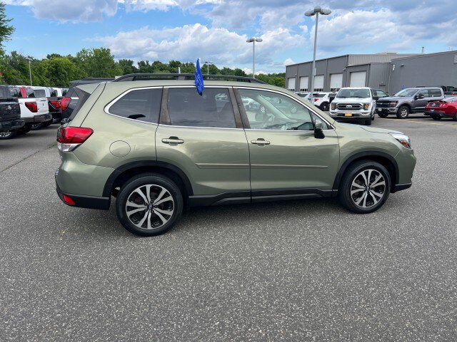 Used 2020 Subaru Forester Limited AWD/4WD image 6