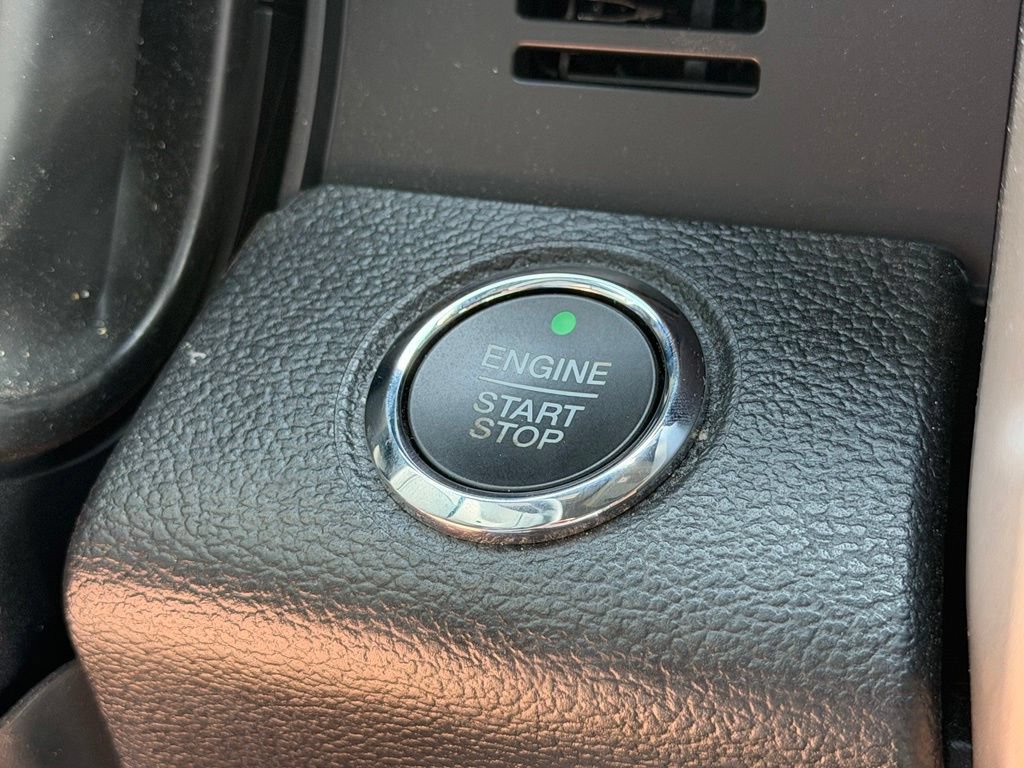 Certified 2020 Ford F250 Lariat AWD/4WD image 15