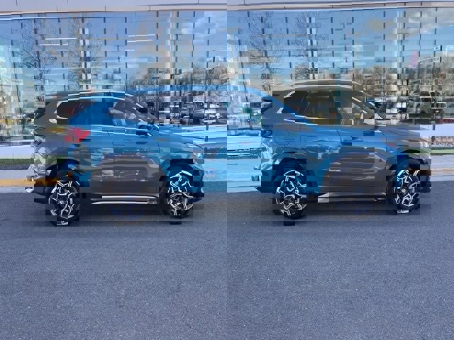 Used 2023 BMW X1 xDrive28i w/ Premium Package image 6