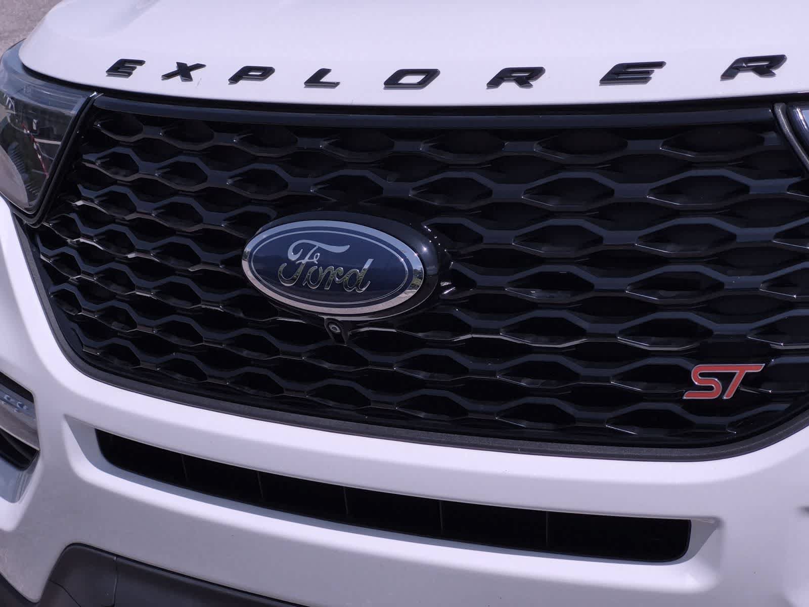 Certified 2022 Ford Explorer ST w/ Equipment Group 401A AWD/4WD image 12