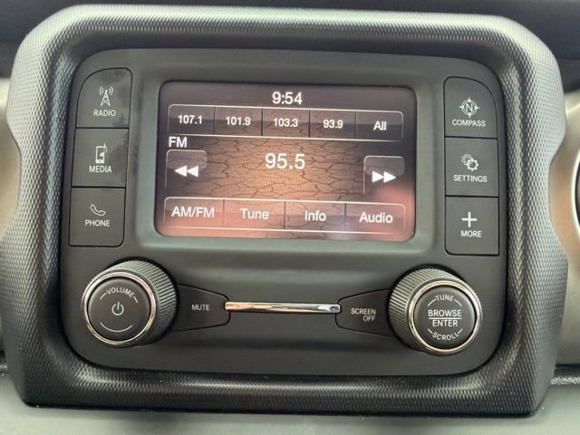 Used 2021 Jeep Gladiator Sport w/ Trailer Tow Package AWD/4WD image 22