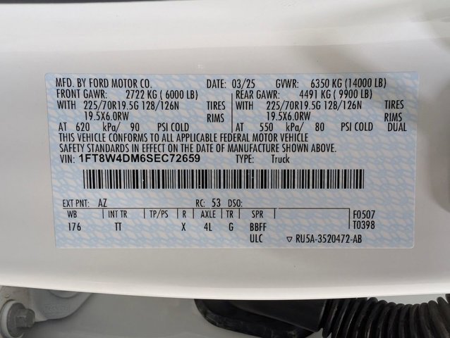 Certified 2025 Ford F450 Platinum w/ Platinum Plus Package AWD/4WD image 34
