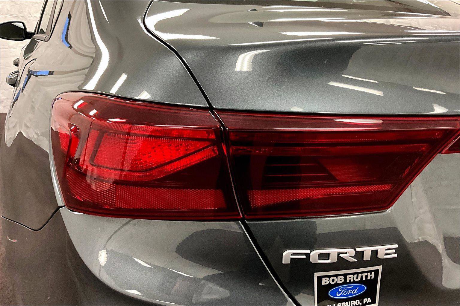 Used 2024 Kia Forte LXS image 28